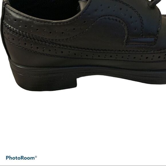 Deer Stags Ace wing tip shoe 3 1/2 big kids - Picture 6 of 6